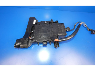 Блок предохранителей 32200114, 19713000002   Volvo XC90    