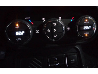Блок управления климат-контролем 07356377170 Jeep Renegade