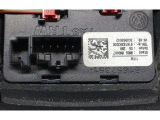 Руль Volkswagen Golf Plus 2005 - 2013 года 3C0959542, 3C0419091