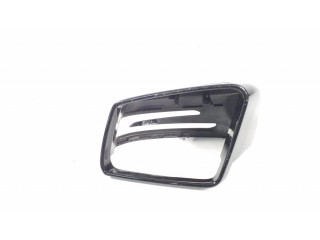 Пластиковая отделка зеркала