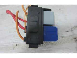 Блок предохранителей 8200222933, 8200222933   Renault Clio III    