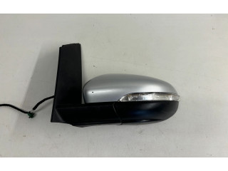 Зеркало электрическое Volkswagen Touran II 2010 - 2016 года
