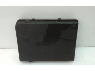 Блок предохранителей 284b61704r Renault Clio V