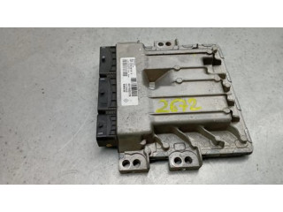 Блок управления двигателя 237103217R   Dacia Lodgy