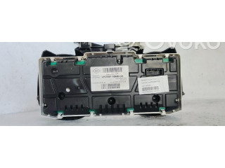 Přístrojová deska  Renault Clio IV 2012 248106838R  