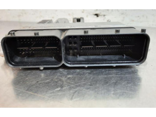 Блок управления двигателя 04L907445F   Skoda Scala