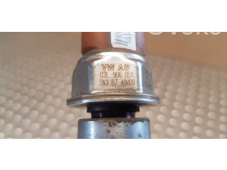 Топливная рампа 03L130089A, 057130764H   Audi A3 S3 8P  