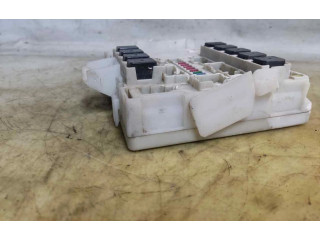 Pojistková skříňka Nissan Navara 2009