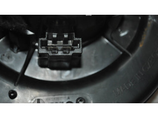 Вентилятор печки 6R1819015A, Y1551 Skoda Fabia Mk1 (6Y)