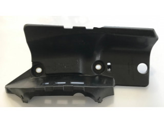 Другая деталь салона