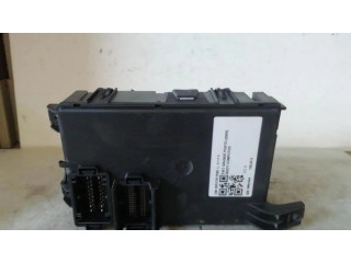 Блок предохранителей 00517817590 Fiat Grande Punto