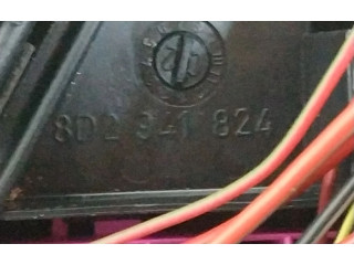   Pojistková skříňka 8D2941824   Audi A8 S8 D3 4E 2003