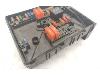 Блок предохранителей 1K0937125A, 1086   Volkswagen Caddy    