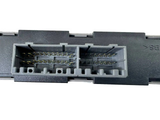 Блок управления MR238029, 72165 Mitsubishi Carisma