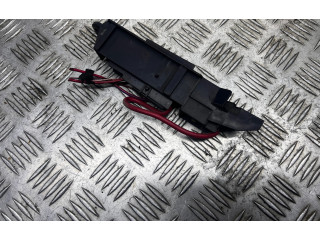 Pojistková skříňka 4F0941824F Audi A8 S8 D3 4E 2004