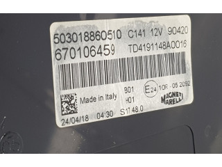 Přístrojová deska  Maserati Levante 2017 670106459, 670106459  