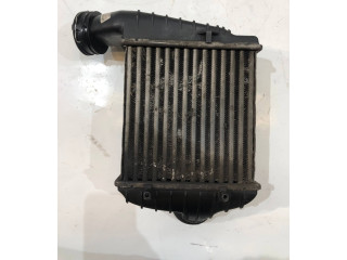 Интеркулер  0281002399    Skoda Superb B5 (3U) 