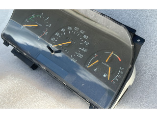 Панель приборов 4428546, 4438222   Saab 9000 CD       