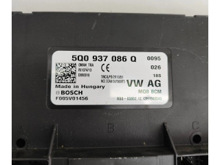 Блок комфорта 5Q0937086Q, F005V01456   Skoda Octavia Mk3 (5E)