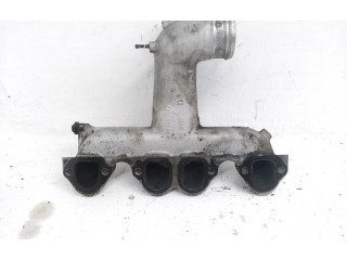 Поршень Всасывающий коллектор  028129713J  Volkswagen PASSAT B4  