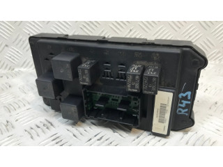 Блок предохранителей 56050066AC Jeep Grand Cherokee (WK)