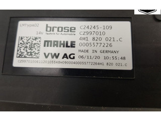 Вентилятор печки    4M1820021C, 4M1820021C   Audi e-tron