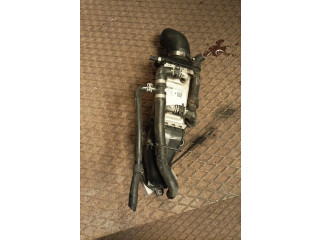 Радиатор интеркулера Audi A1 2010 - 2018 года 04B145749K, DF524003