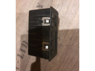 Экран/ дисплей / маленький экран 701963261D, 221000302300   Volkswagen II LT  