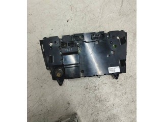 Блок управления климат-контролем 30746022, 06W27E02 Volvo V70