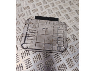 Блок управления двигателя 55585729 Opel Meriva B