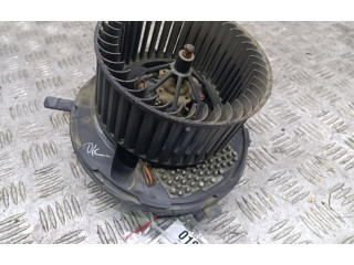 Вентилятор печки       Volkswagen Jetta VI