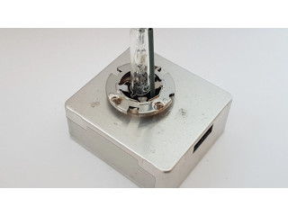 Ксеноновая лампочка