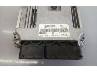 Блок управления двигателя 96862888 Chevrolet Epica