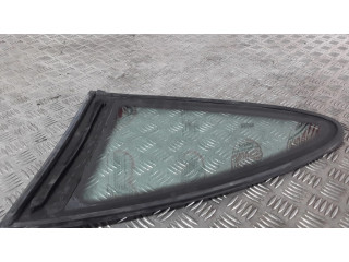 Заднее боковое стекло кузова
