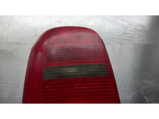 Задний фонарь  290801    Audi A4 S4 B5 8D   1999-2000 года