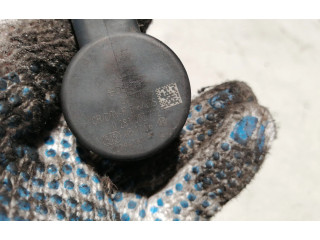 Топливная рампа 30777554, 0445215023   Volvo XC90  