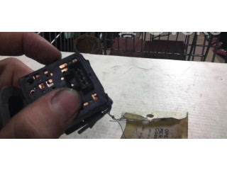 Ручка стеклоочистителей 9185417 Opel Meriva A