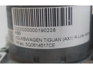 Jednotka ABS 5Q0614517CE   Volkswagen Tiguan 2020