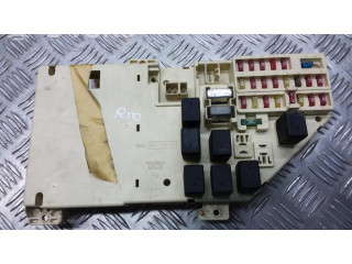 Pojistková skříňka 16238AC Chrysler 300M 2004