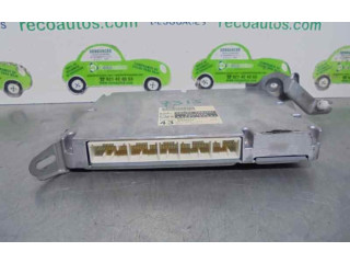 Řídící jednotka 8966105431, 2750000231   Toyota Avensis T220 2001