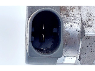 Топливная рампа 04L089B Skoda Octavia Mk3 (5E)