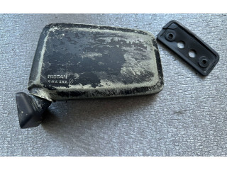 Zpětné zrcátko Nissan Patrol 160 1986 96302C8100