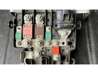 Предохранитель реле аккумулятора