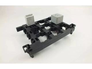 Блок предохранителей 1T1937503A Volkswagen Caddy