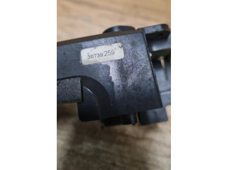 Блок управления 30739259 Volvo V70