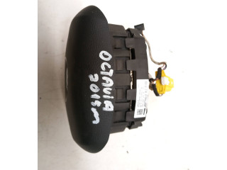 Подушка безопасности водителя 5E0880201B, 3003077902A Skoda Octavia Mk3 (5E)