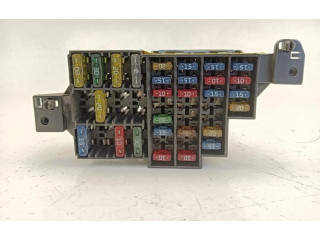 Блок предохранителей 7703297597 Renault Clio II