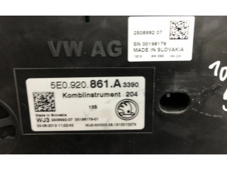 Панель приборов 5E0920861A, 5E0920861A   Skoda Octavia Mk3 (5E)       