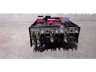 Блок предохранителей 2K1937535H Volkswagen Caddy