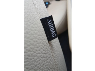 Подушка безопасности водителя Jaguar XF X250